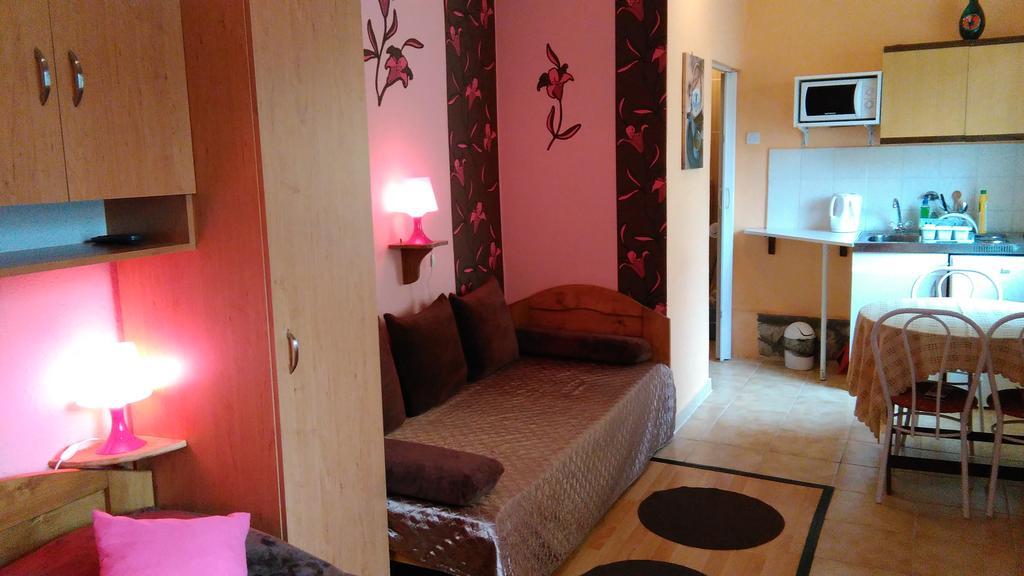 Castello Vendeg Es Apartmanhaz Eger Rom bilde